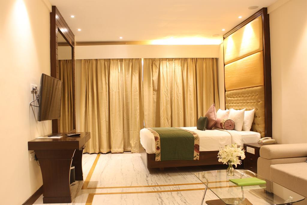 The Sunway Manor Ξενοδοχείο Ποντισερί Εξωτερικό φωτογραφία